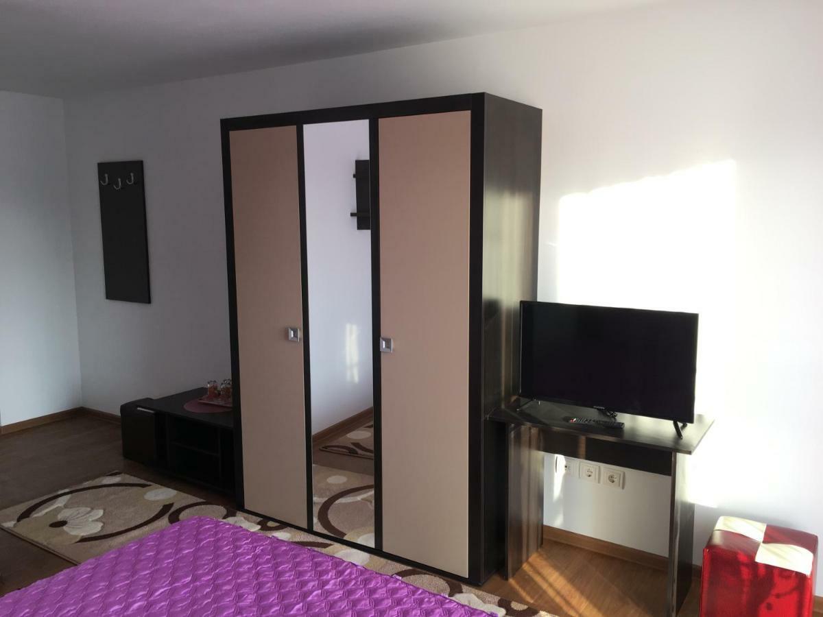 Casa Alba Hotel Sandulesti Ngoại thất bức ảnh