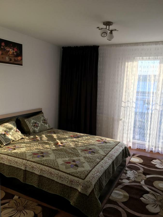 Casa Alba Hotel Sandulesti Ngoại thất bức ảnh