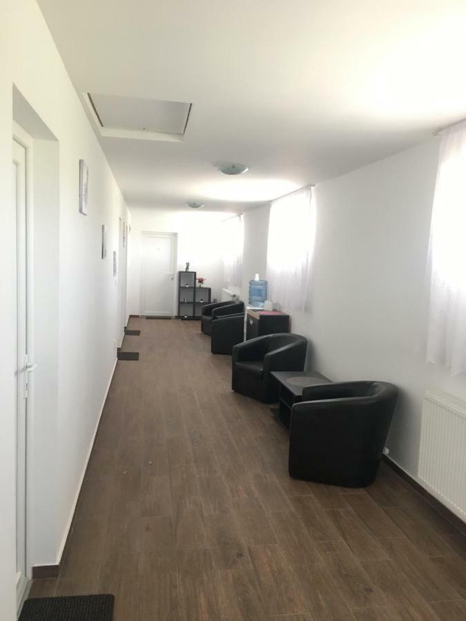 Casa Alba Hotel Sandulesti Ngoại thất bức ảnh